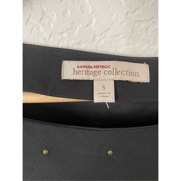 Banana republic woman’s studded top size S - Picture 3 of 6